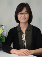 อาจารย์ Hwang Sun Sim :