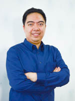 รองศาสตราจารย์ ดร.ศิรปัฐช์ บุญครอง :